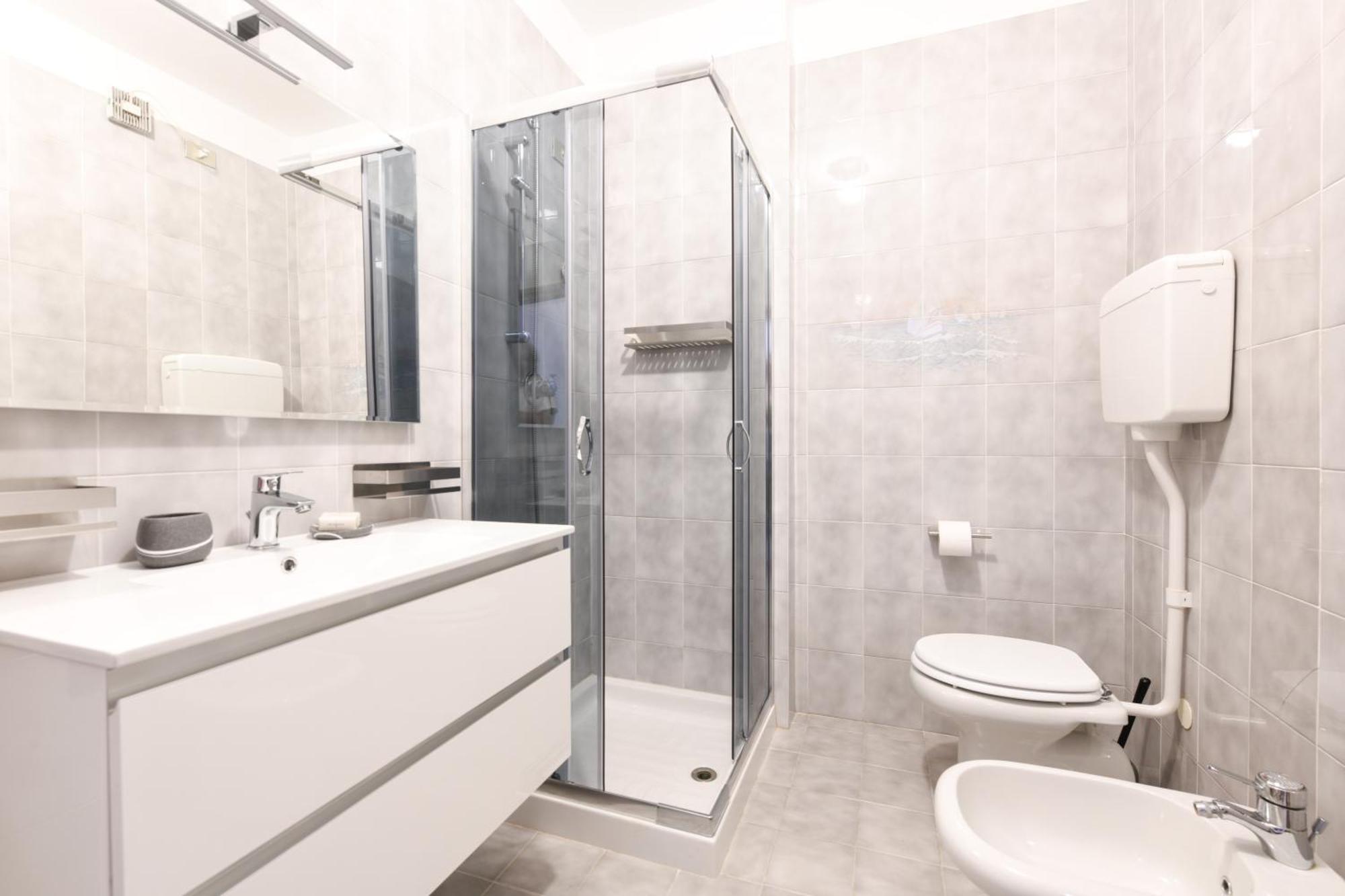 Breeze Apartment 데센자노델가르다 외부 사진